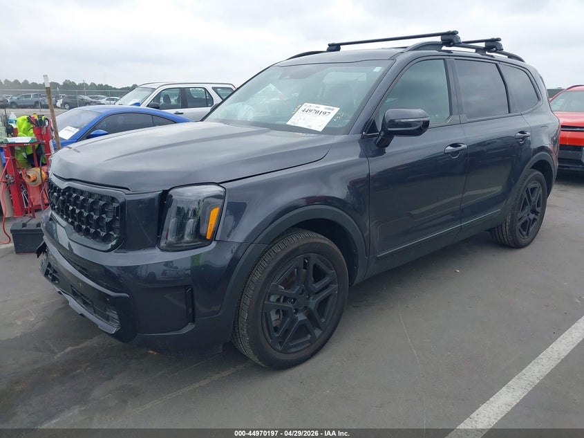 2025 Kia Telluride VIN 5XYP5DGC4SG657212 IAAI salvage auction — RIGHT FRONT, Salvage Title, sold $17,050 on 2026-07-22 (photo 2)