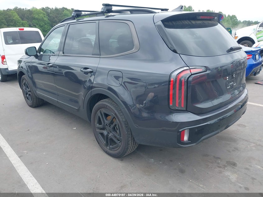 2025 Kia Telluride VIN 5XYP5DGC4SG657212 IAAI salvage auction — RIGHT FRONT, Salvage Title, sold $17,050 on 2026-07-22 (photo 3)