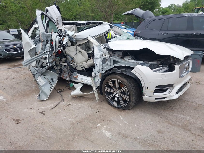 2024 Volvo Xc90 VIN YV4H60CF9R1163901 IAAI salvage auction — RIGHT SIDE, Salvage Title, sold $1,150 on 2026-07-22 (photo 1)