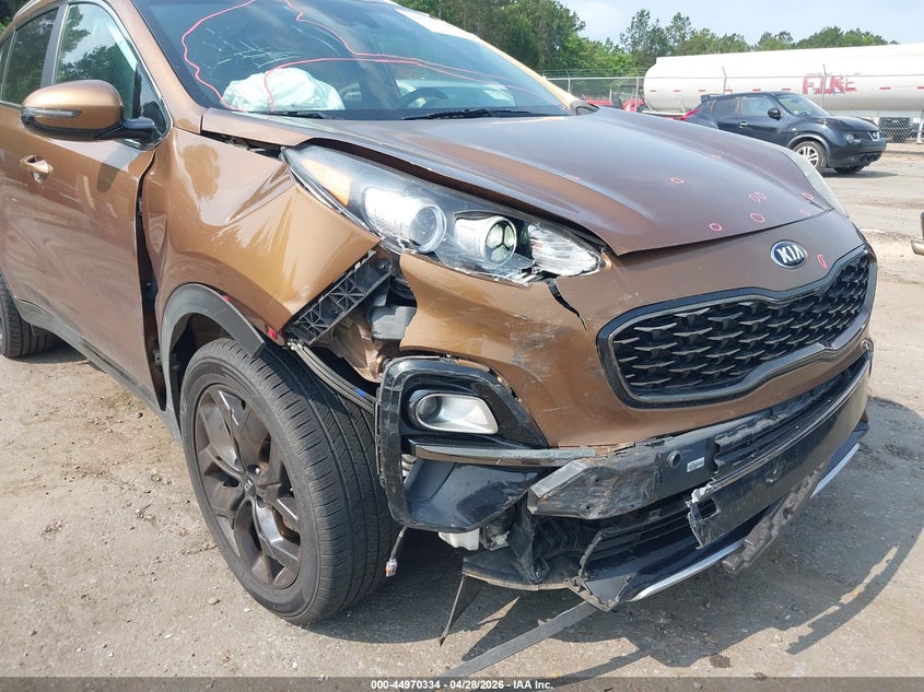 2021 Kia Sportage VIN KNDP63AC7M7922768 IAAI salvage auction — RIGHT FRONT, Salvage Title, sold $2,500 on 2026-07-22 (photo 6)