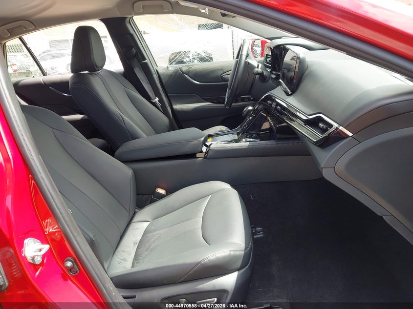 2024 Toyota Mirai VIN JTDAAAAA1RA011580 IAAI salvage auction — RIGHT SIDE, Salvage (California), sold $2,400 on 2026-08-01 (photo 5)
