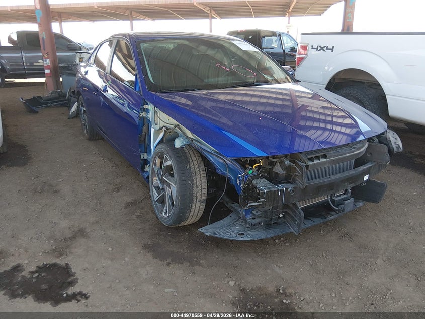 2025 Hyundai Elantra VIN KMHLP4DG2SU968373 IAAI salvage auction — RIGHT SIDE, Salvage Title, sold $6,500 on 2026-07-21 (photo 1)