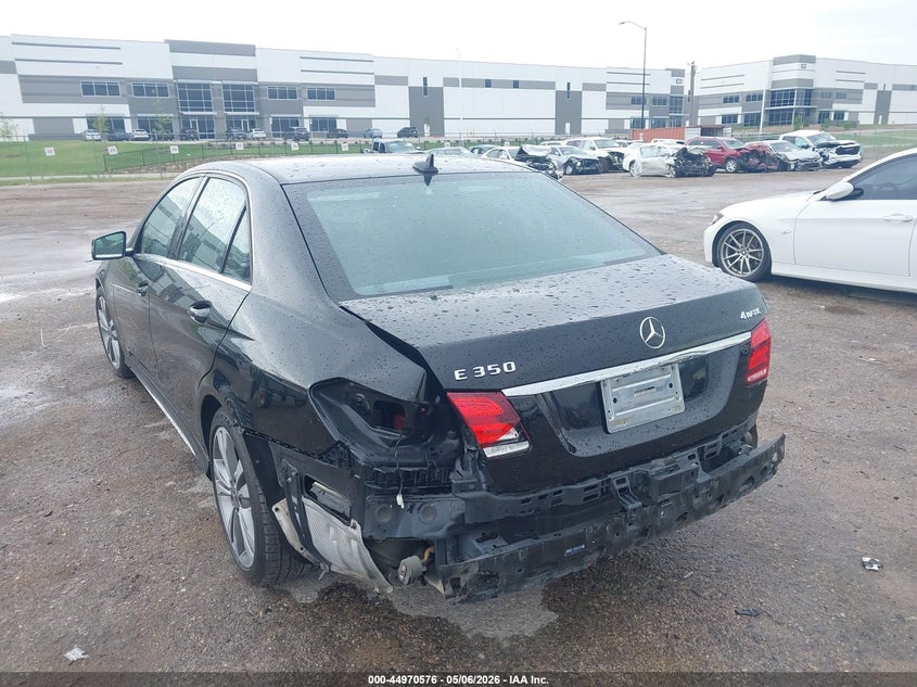 2014 Mercedes-benz E-klasse VIN WDDHF8JBXEA944427 IAAI salvage auction — REAR END, Original (Texas), sold $3,400 on 2026-07-07 (photo 3)