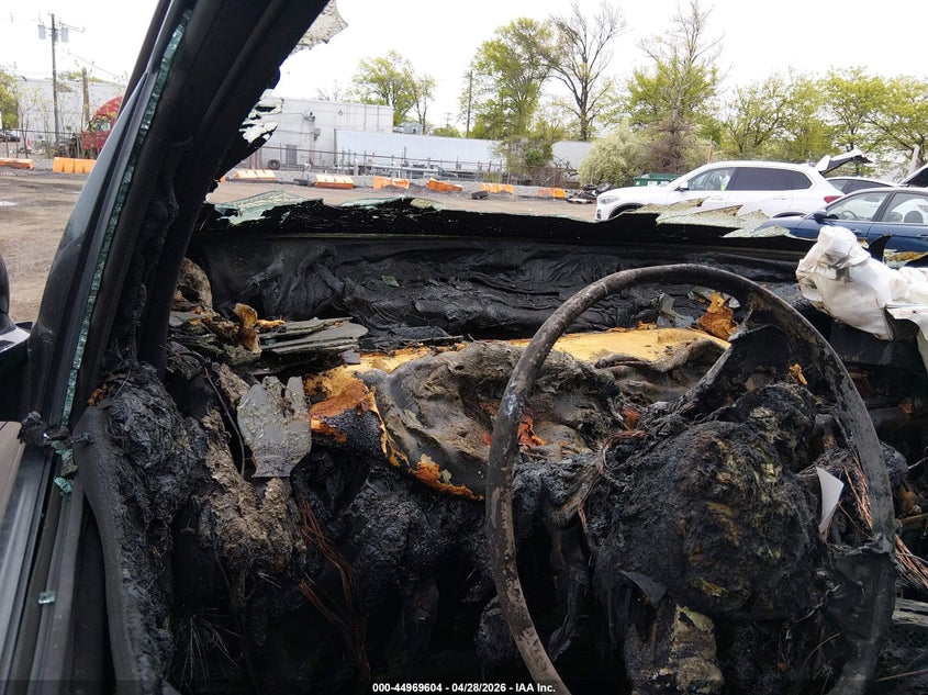 2015 Kia SEDONA VIN KNDMC5C11F6036439 IAAI salvage auction — UNKNOWN, Salvage (New Jersey), sold $25 on 2026-07-20 (photo 7)