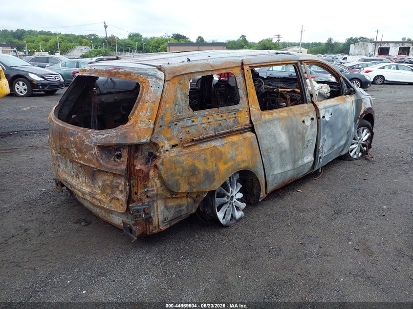 2015 Kia SEDONA VIN KNDMC5C11F6036439 IAAI salvage auction — UNKNOWN, Salvage (New Jersey), sold $25 on 2026-07-20 (photo 4)