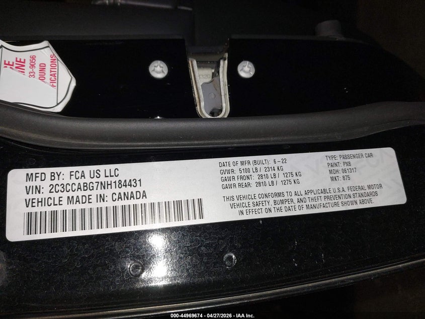 2022 Chrysler 300 VIN 2C3CCABG7NH184431 IAAI salvage auction — SIDE, Salvage Title, sold $6,500 on 2026-09-05 (photo 9)
