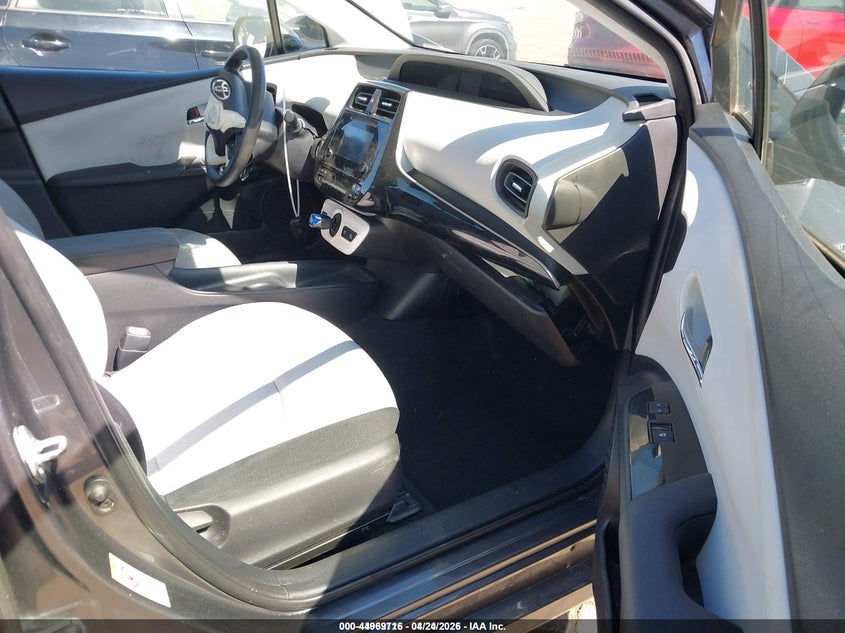 2017 Toyota Prius VIN JTDKBRFU9H3038337 IAAI salvage auction — FRONT END, Salvage Title, sold $650 on 2026-07-22 (photo 5)