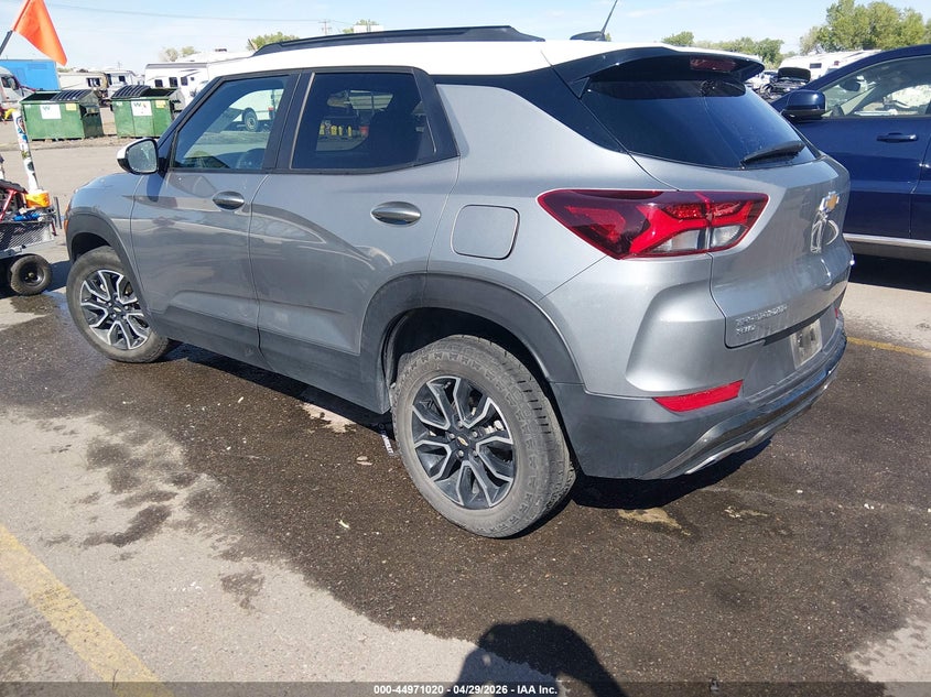 2023 Chevrolet Trailblazer VIN KL79MSSL1PB111330 IAAI salvage auction — RIGHT SIDE, Salvage Title, sold $9,650 on 2026-07-23 (photo 3)