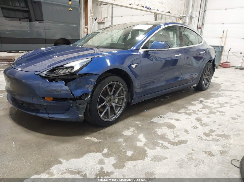2019 Tesla Model 3 VIN 5YJ3E1EB6KF465028 IAAI salvage auction — LEFT SIDE, Salvage Title, sold $5,025 on 2026-07-10 (photo 2)