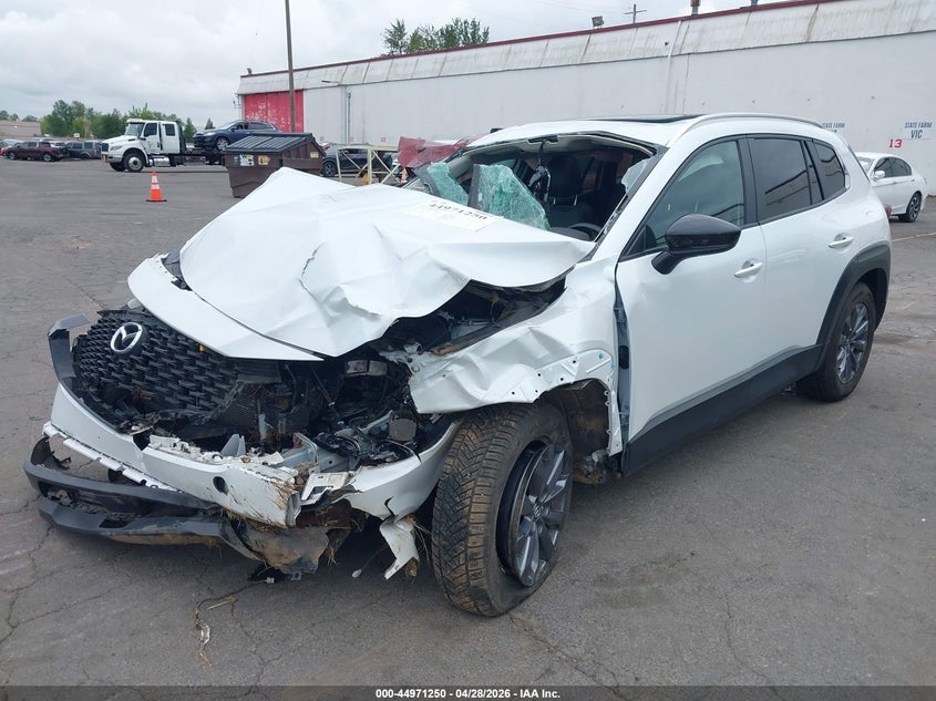 2023 Mazda Cx-50 VIN 7MMVABCM0PN154587 IAAI salvage auction — ROLLOVER, Salvage (Oregon), sold $1,950 on 2026-08-03 (photo 2)