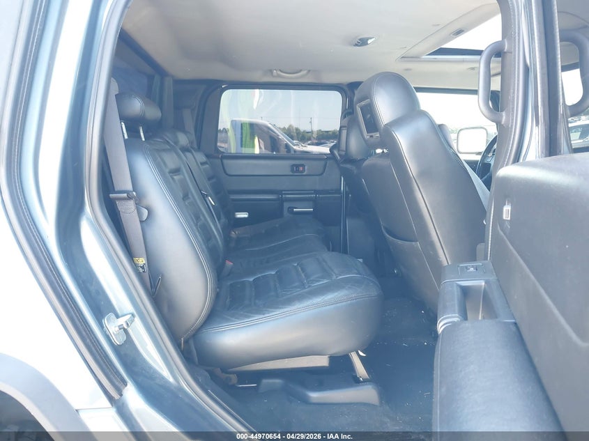 2006 Hummer H2 VIN 5GRGN22U96H120075 IAAI salvage auction — LEFT SIDE, Salvage (Oregon), sold $7,450 on 2026-07-23 (photo 8)