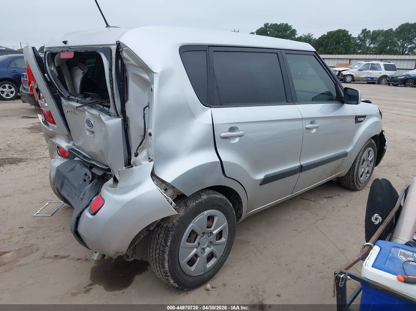 2012 Kia Soul VIN KNDJT2A59C7390061 IAAI salvage auction — FRONT & REAR, Salvage (Texas), sold $200 on 2026-07-14 (photo 4)