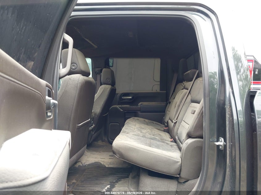 2023 Gmc SIERRA VIN 1GT49WEY1PF114864 IAAI salvage auction — ENGINE BURN, Non-Repairable (Kansas), sold $7,300 on 2026-07-31 (photo 7)