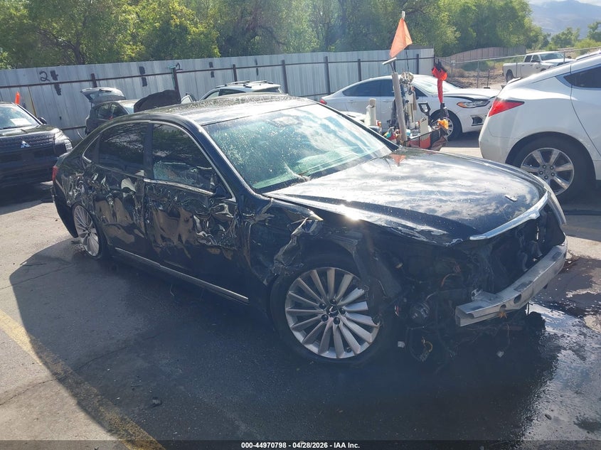 2016 Hyundai Equus VIN KMHGH4JH6GU101786 IAAI salvage auction — RIGHT SIDE, Salvage Title, sold $325 on 2026-07-30 (photo 1)