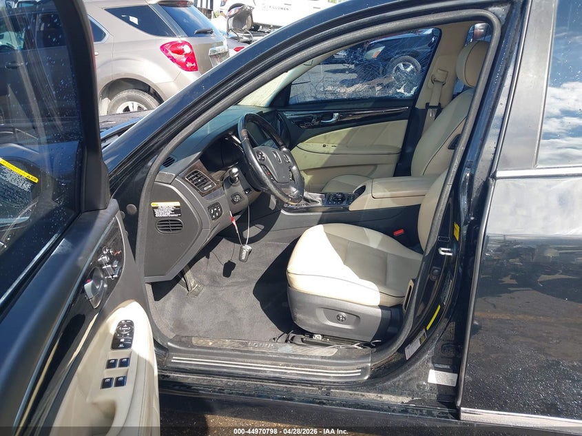 2016 Hyundai Equus VIN KMHGH4JH6GU101786 IAAI salvage auction — RIGHT SIDE, Salvage Title, sold $325 on 2026-07-30 (photo 5)
