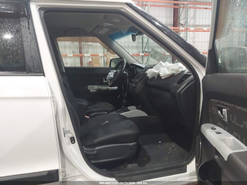 2012 Kia Soul VIN KNDJT2A68C7364673 IAAI salvage auction — FRONT END, Salvage Title, sold $450 on 2026-07-09 (photo 5)