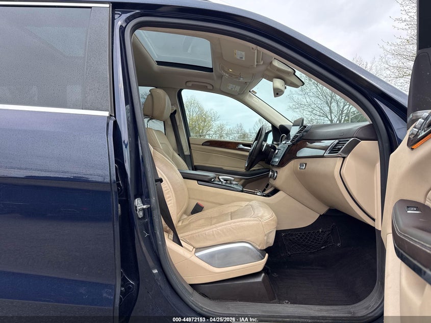 2018 Mercedes-benz Gls-class VIN 4JGDF7DE1JB117151 IAAI salvage auction — Unknown, Clear (Montana), sold $11,500 on 2026-05-29 (photo 5)