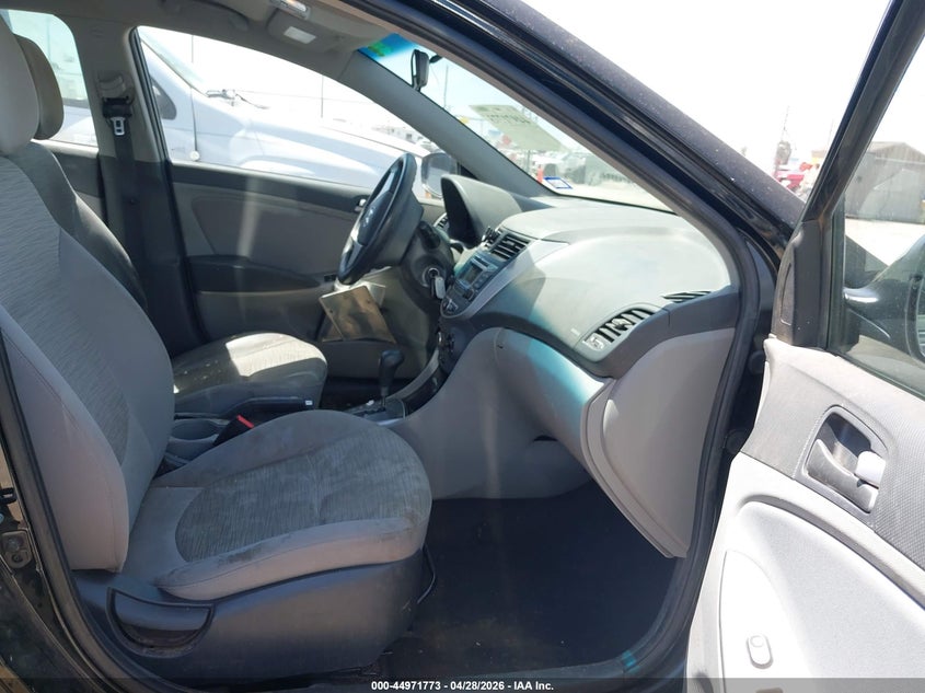 2017 Hyundai Accent VIN KMHCT4AEXHU360785 IAAI salvage auction — REAR END, Salvage (Texas), sold $850 on 2026-07-28 (photo 5)
