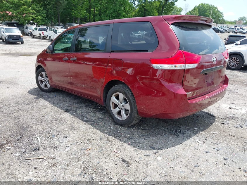 2011 Toyota Sienna VIN 5TDZK3DC6BS147673 IAAI salvage auction — FRONT END, Salvage (Alabama), sold $1,450 on 2026-07-22 (photo 3)