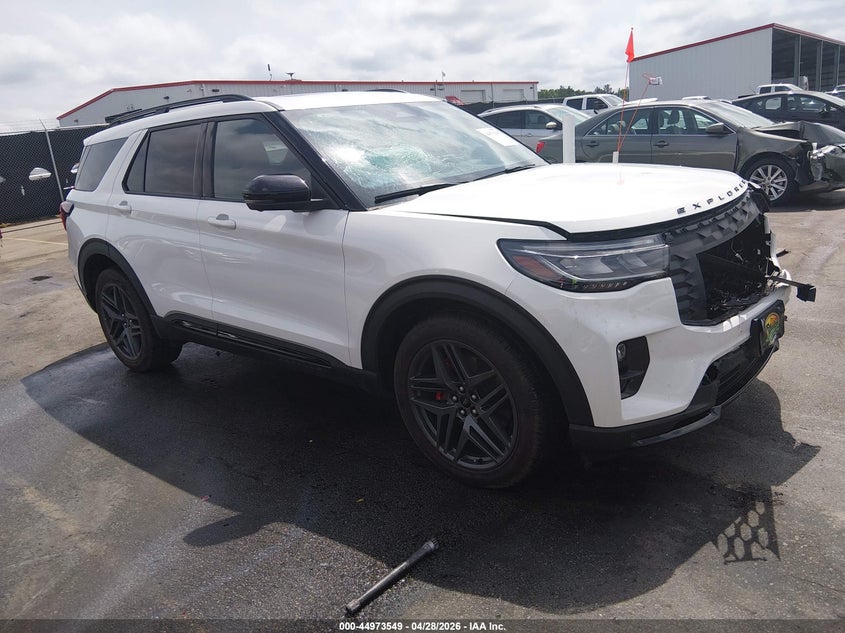 2025 Ford Explorer VIN 1FMWK8GC5SGA33570 IAAI salvage auction — FRONT END, Salvage (South Carolina), sold $17,600 on 2026-07-10 (photo 1)