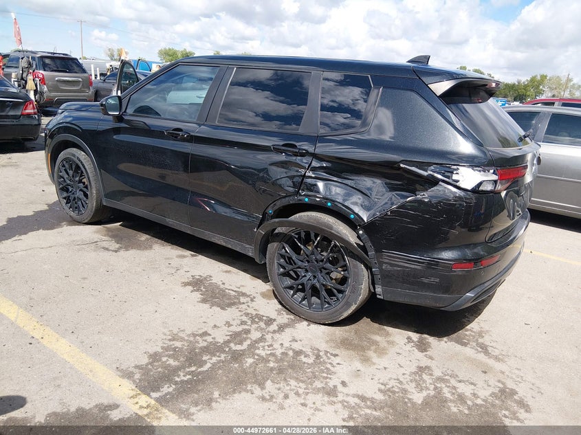 2022 Mitsubishi Outlander VIN JA4J4UA8XNZ006812 IAAI salvage auction — LEFT SIDE, Salvage Title, sold $7,500 on 2026-07-09 (photo 3)