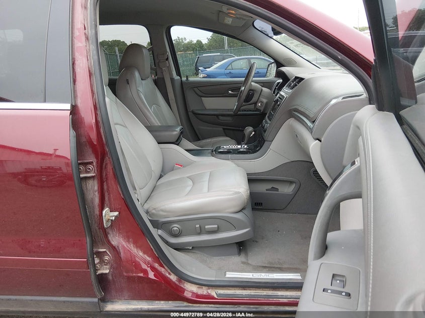 2016 Gmc Acadia VIN 1GKKRRKD0GJ156812 IAAI salvage auction — RIGHT FRONT, Salvage Title, sold $25 on 2026-07-24 (photo 5)