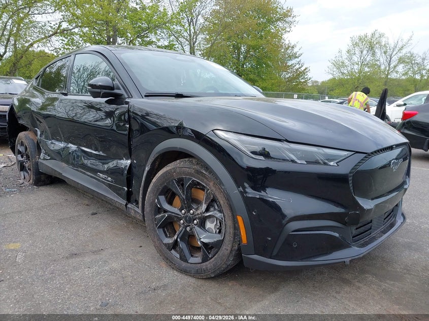 2024 Ford Mustang mach-e VIN 3FMTK1SUXRMA05418 — IAAI salvage auction photo