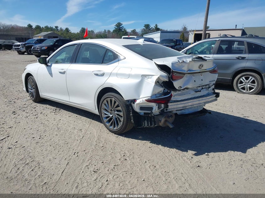 2025 Lexus ES VIN 58AEA1C10SU060227 IAAI salvage auction — REAR END, Salvage (New Hampshire), sold $21,550 on 2026-07-20 (photo 3)