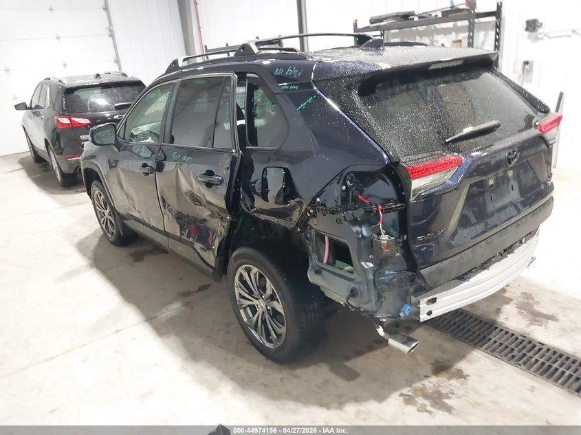 2025 Toyota Rav 4 VIN JTMB6RFV3SJ084102 IAAI salvage auction — REAR END, Salvage (Minnesota), sold $17,900 on 2026-07-27 (photo 3)