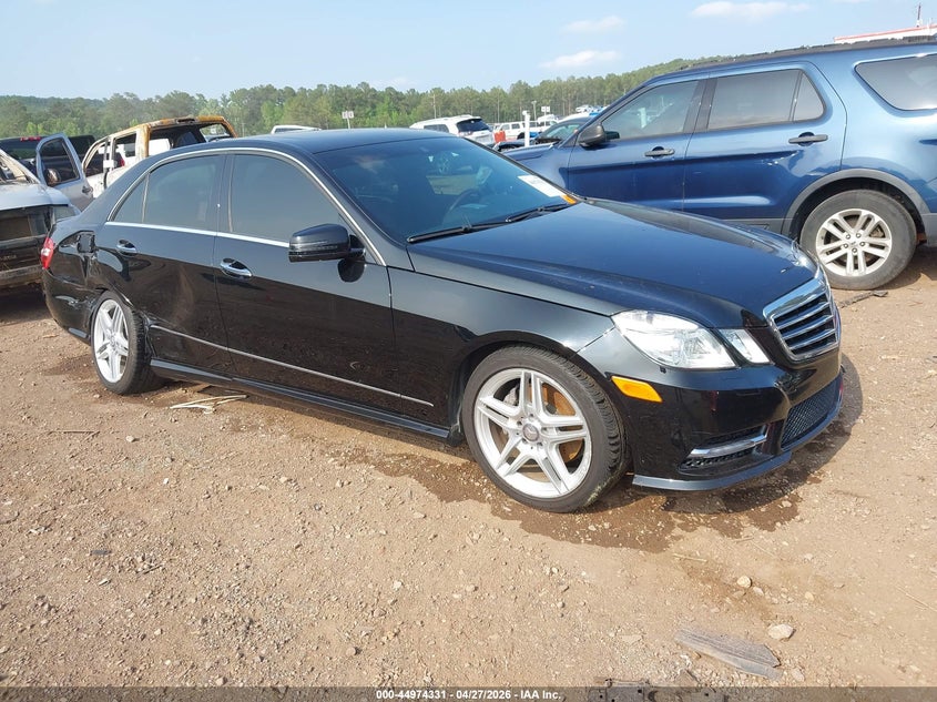 2013 Mercedes-benz E-klasse VIN WDDHF5KB4DA725409 IAAI salvage auction — RIGHT SIDE, Salvage Title, sold $850 on 2026-07-22 (photo 1)