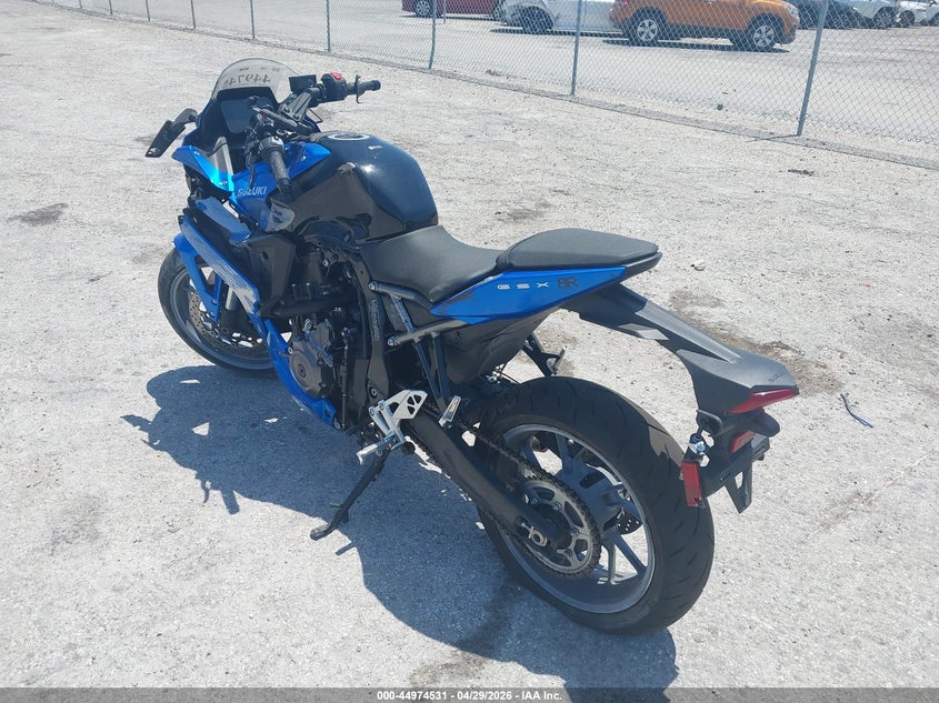 2025 Suzuki Gsx VIN JS1EM13B7S7102381 IAAI salvage auction — ALL OVER, Salvage Title, sold $1,850 on 2026-07-22 (photo 3)