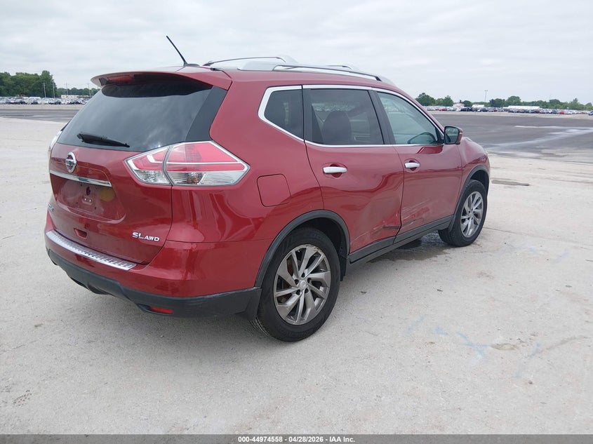 2015 Nissan Rogue VIN 5N1AT2MV7FC886575 IAAI salvage auction — SIDE, Salvage Title, sold $1,350 on 2026-07-11 (photo 4)