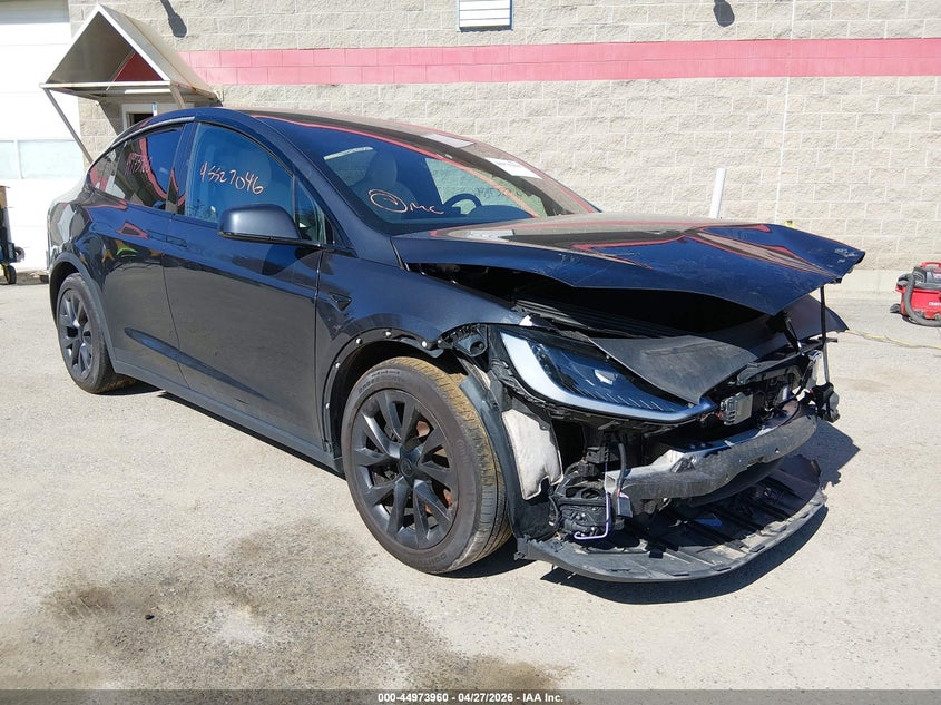 2023 Tesla Model x VIN 7SAXCBE58PF423364 IAAI salvage auction — FRONT END, Salvage Title, sold $15,000 on 2026-07-19 (photo 1)