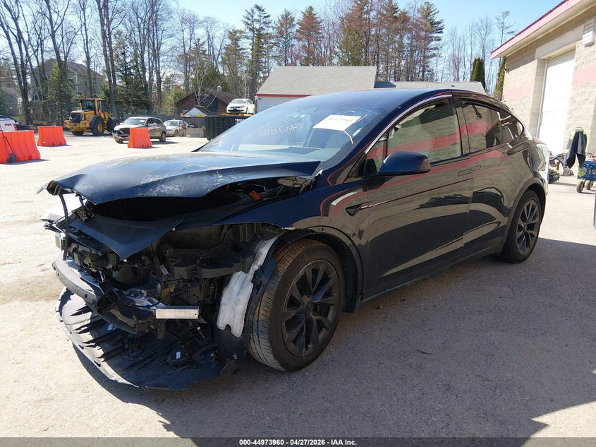 2023 Tesla Model x VIN 7SAXCBE58PF423364 IAAI salvage auction — FRONT END, Salvage Title, sold $15,000 on 2026-07-19 (photo 2)