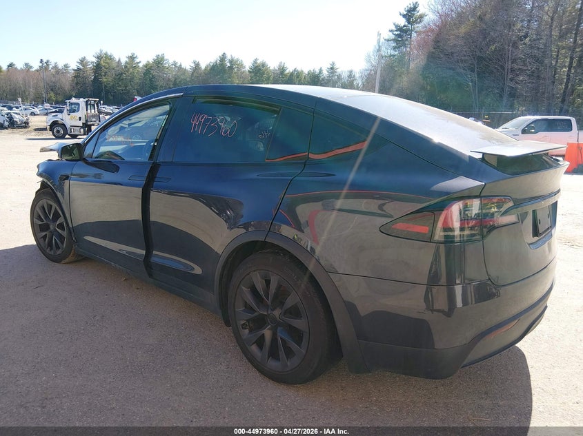 2023 Tesla Model x VIN 7SAXCBE58PF423364 IAAI salvage auction — FRONT END, Salvage Title, sold $15,000 on 2026-07-19 (photo 3)