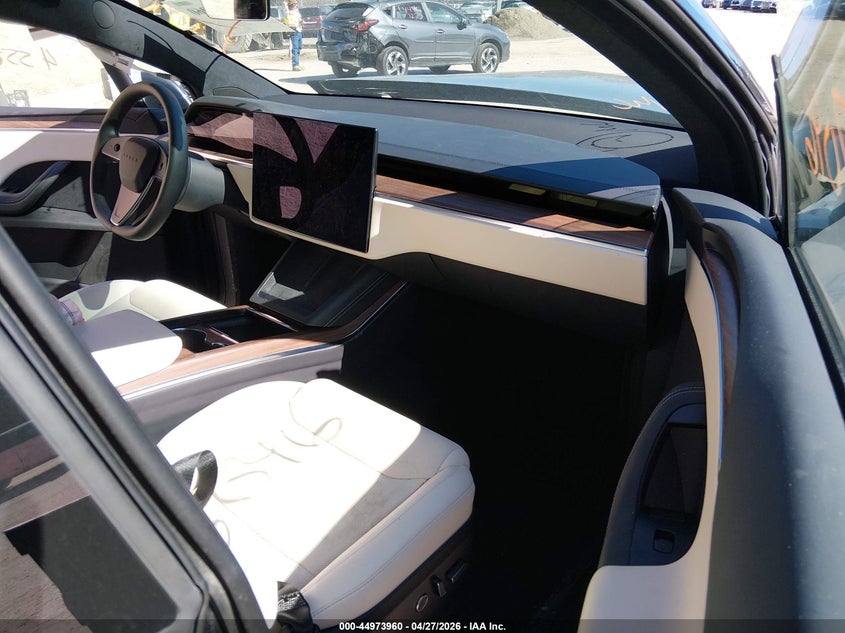 2023 Tesla Model x VIN 7SAXCBE58PF423364 IAAI salvage auction — FRONT END, Salvage Title, sold $15,000 on 2026-07-19 (photo 5)