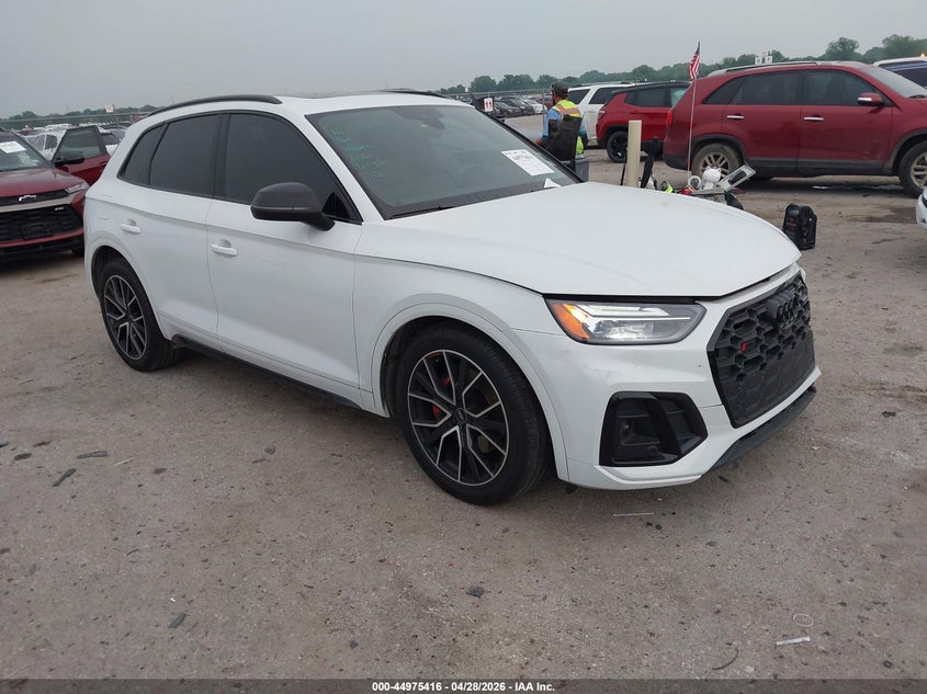 2022 Audi Sq5 VIN WA1B4AFY9N2037604 — IAAI salvage auction photo