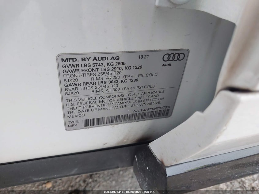 2022 Audi Sq5 VIN WA1B4AFY9N2037604 IAAI salvage auction — LEFT FRONT, Original (Texas), sold $15,600 on 2026-08-27 (photo 9)