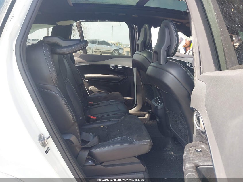 2017 Volvo Xc90 VIN YV4A22PM0H1174558 IAAI salvage auction — ROLLOVER, Non-Repairable (Texas), sold $1,050 on 2026-08-12 (photo 8)