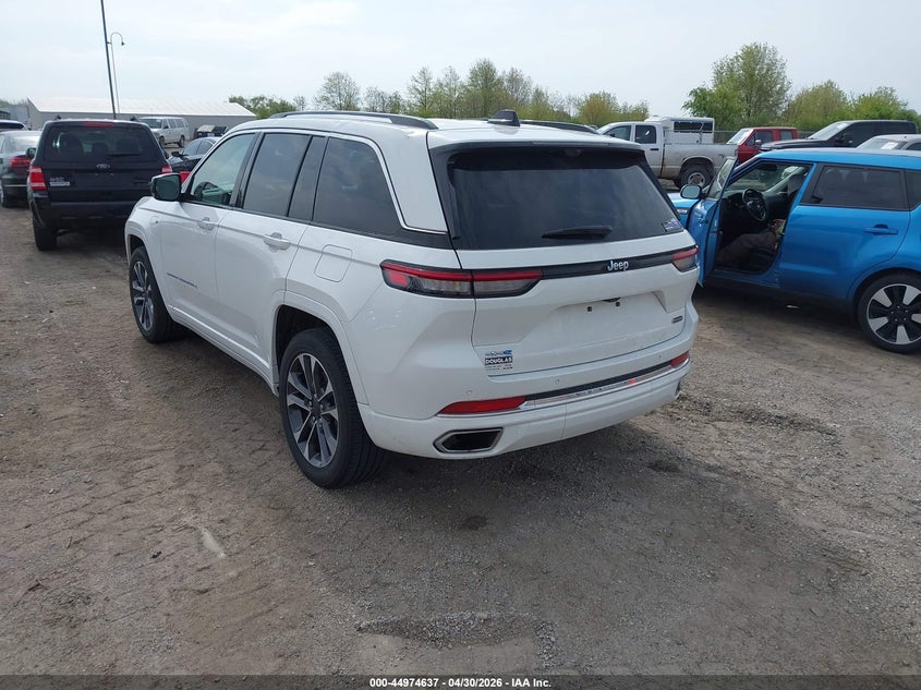 2024 Jeep Grand cherokee VIN 1C4RJYD65RC714719 IAAI salvage auction — HAIL, Salvage (Iowa), sold $25 on 2026-08-07 (photo 3)