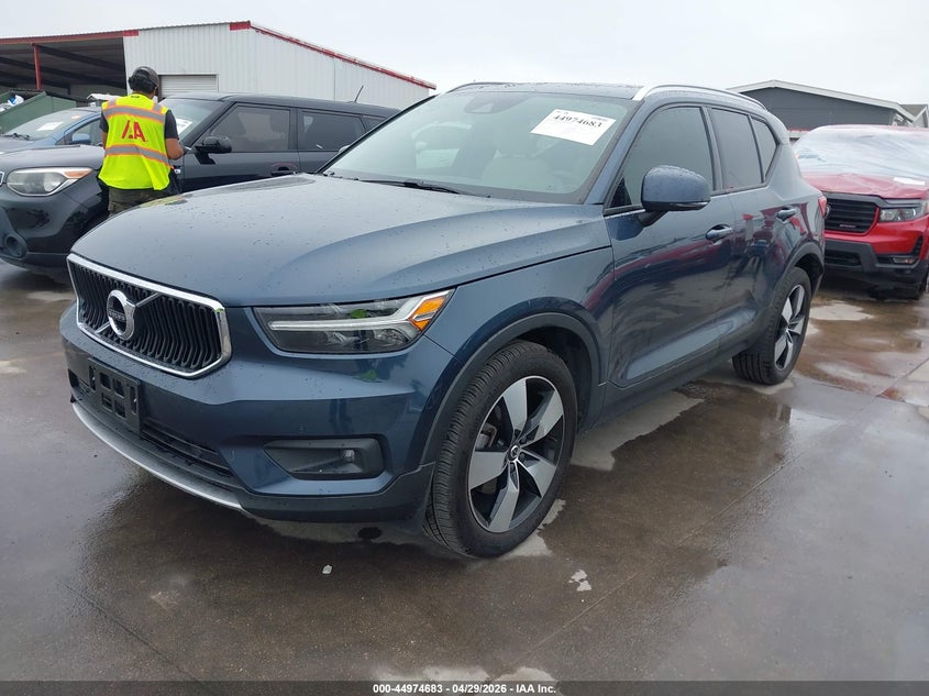 2021 Volvo Xc40 VIN YV4162UK3M2423754 IAAI salvage auction — REAR END, Original (Texas), sold $6,100 on 2026-07-28 (photo 2)