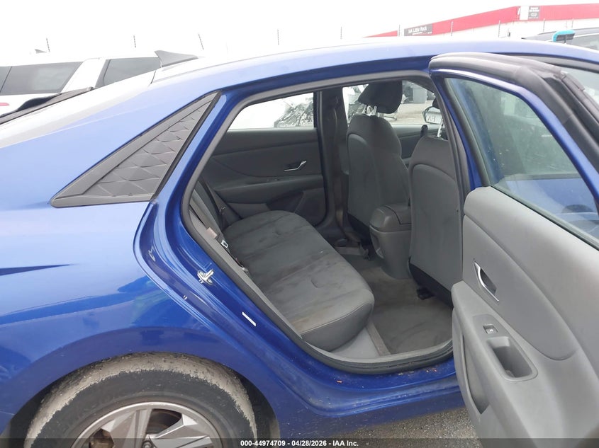 2024 Hyundai Elantra VIN KMHLL4DG1RU789683 IAAI salvage auction — REAR END, Salvage Title, sold $4,550 on 2026-07-29 (photo 8)