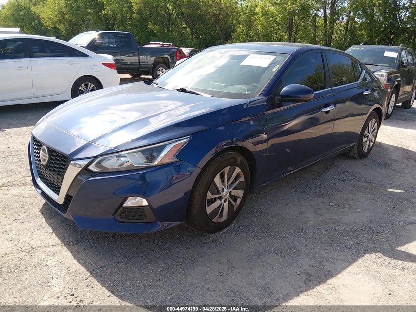 2020 Nissan Altima VIN 1N4BL4BV2LC252972 IAAI salvage auction — RIGHT SIDE, Wait Title, sold $2,750 on 2026-07-19 (photo 2)