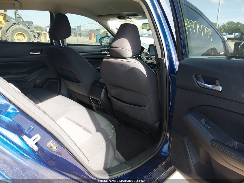 2020 Nissan Altima VIN 1N4BL4BV2LC252972 IAAI salvage auction — RIGHT SIDE, Wait Title, sold $2,750 on 2026-07-19 (photo 8)