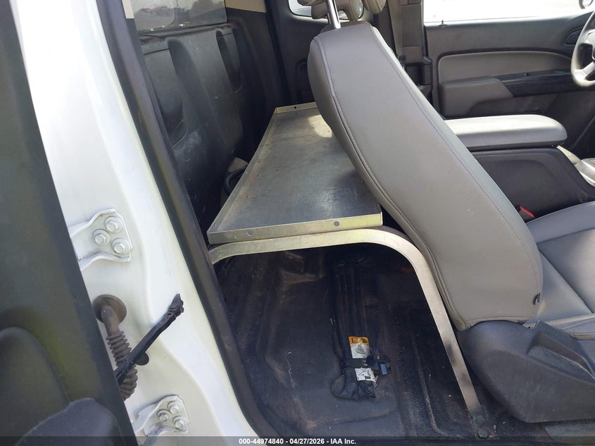 2018 Chevrolet Colorado VIN 1GCHSBEA0J1194289 IAAI salvage auction — REAR END, Salvage Title, sold $3,500 on 2026-07-10 (photo 8)
