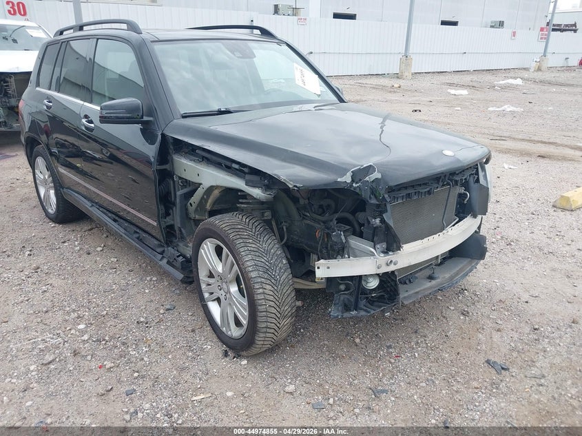 2015 Mercedes-benz Glk-klasse VIN WDCGG5HB4FG378782 IAAI salvage auction — FRONT END, Wait Title, sold $2,700 on 2026-07-30 (photo 6)