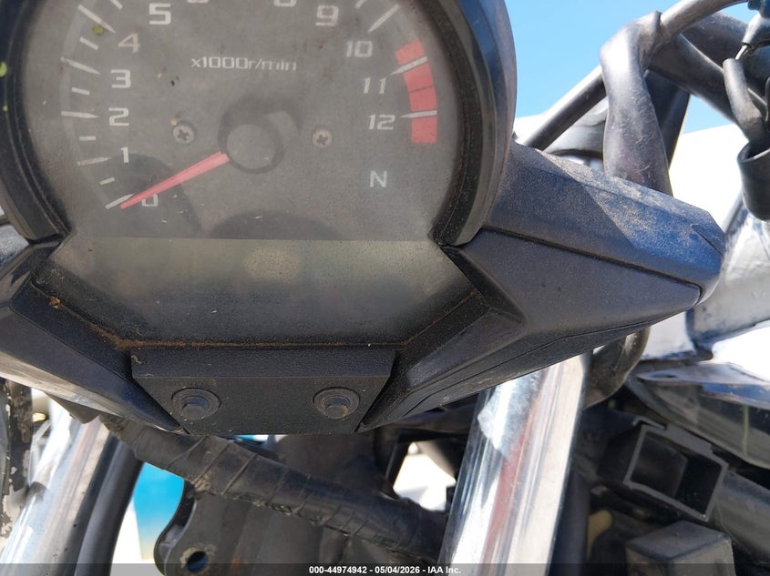 2015 Honda Cbr VIN MLHNC510XF5101712 IAAI salvage auction — ALL OVER, Salvage (Missouri), sold $100 on 2026-07-09 (photo 7)