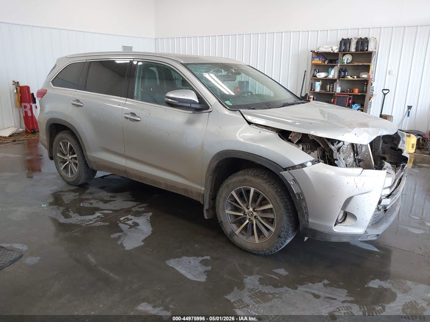 2019 Toyota Highlander VIN 5TDJZRFHXKS713094 IAAI salvage auction — FRONT END, Regular (South Dakota), sold $3,250 on 2026-07-28 (photo 1)