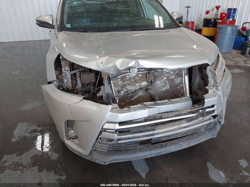 2019 Toyota Highlander VIN 5TDJZRFHXKS713094 IAAI salvage auction — FRONT END, Regular (South Dakota), sold $3,250 on 2026-07-28 (photo 6)