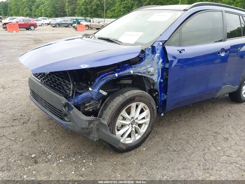 2025 Toyota Corolla cross VIN 7MUCAAAG2SV126491 IAAI salvage auction — FRONT END, Salvage (Georgia), sold $8,500 on 2026-07-23 (photo 6)